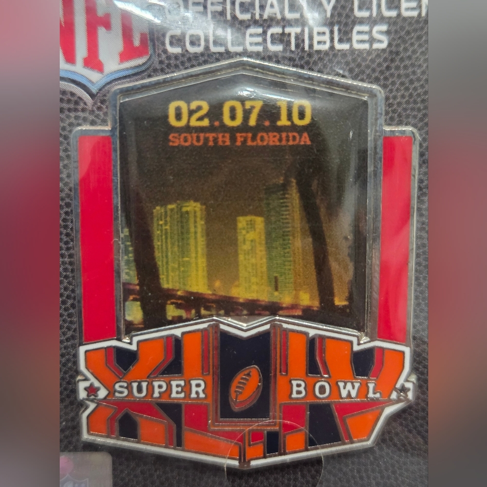 NFL NEW AND UPOPENED OFFICIALLY LICENSED LAPEL XLIV SUPERBOWL PIN 2010